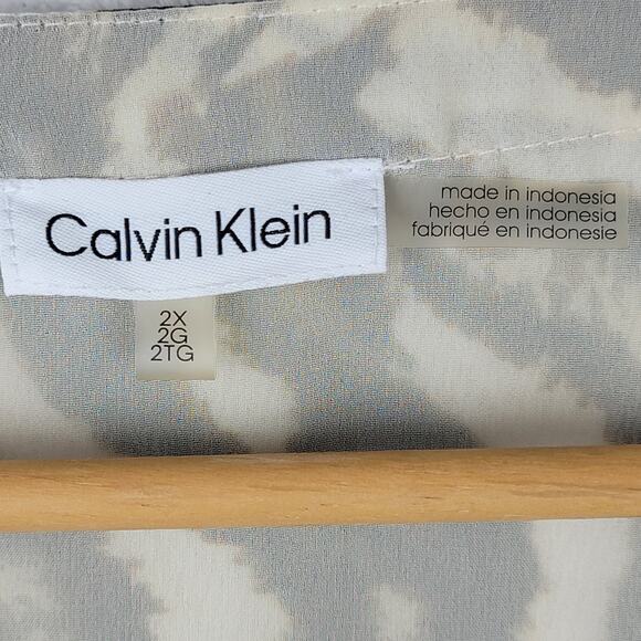 2X Blouse VNeck Animal Button Up Flowy Sheer Long Sleeve Tunic Top Office Career - Picture 8 of 12